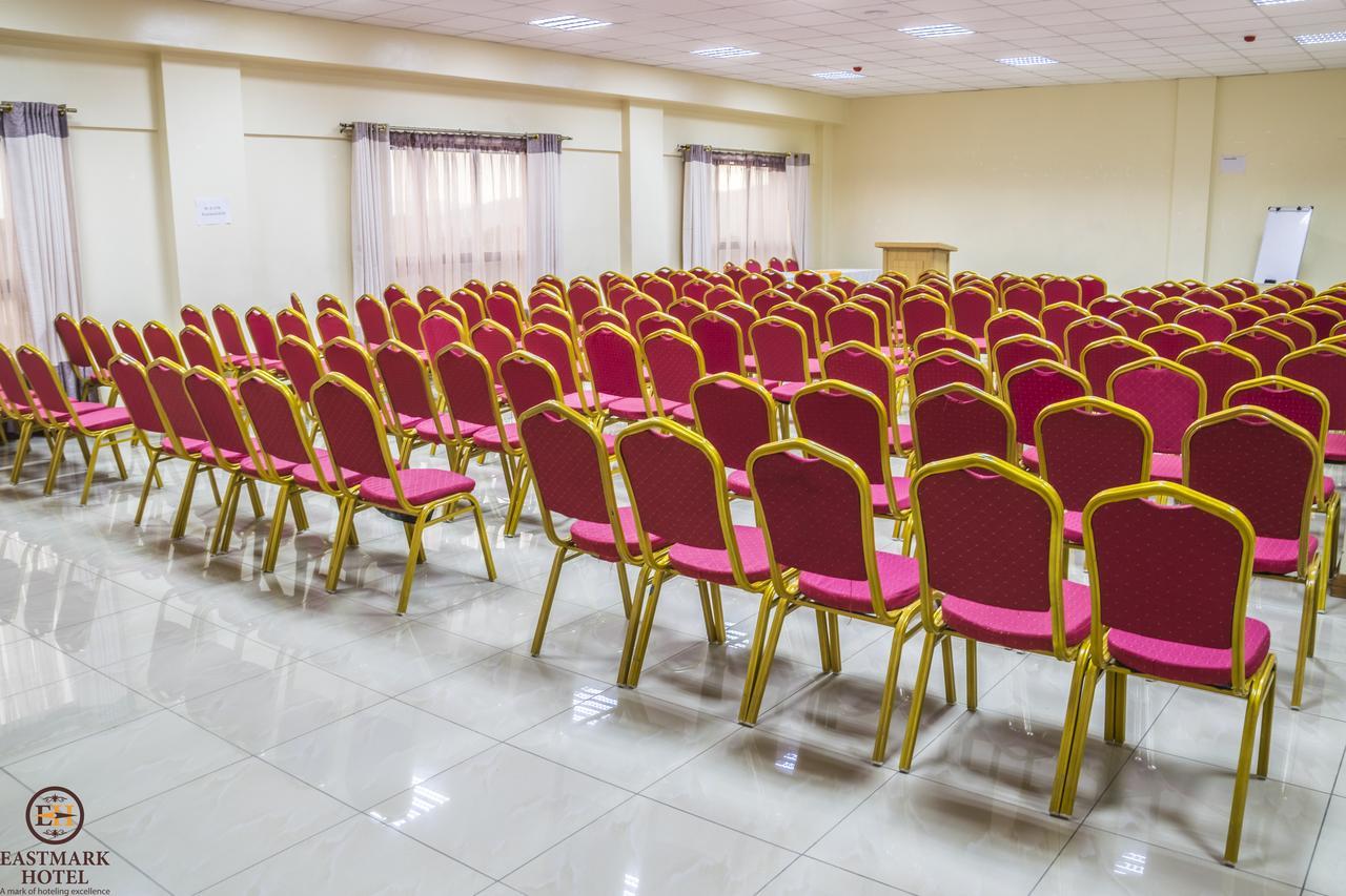 Eastmark Hotel Nakuru Buitenkant foto