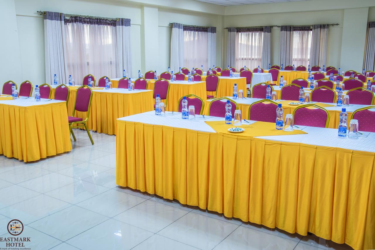 Eastmark Hotel Nakuru Buitenkant foto