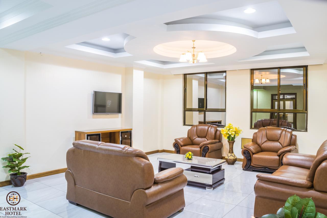 Eastmark Hotel Nakuru Buitenkant foto